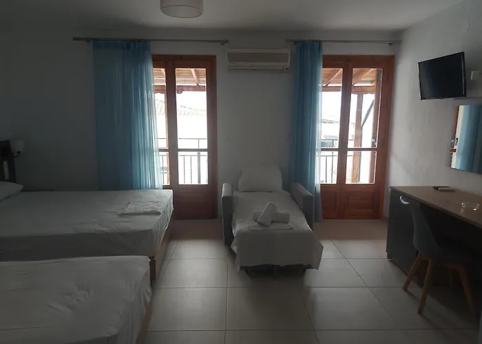 Мини-отель Karafelas Скиатос