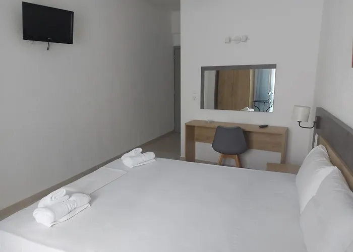 Karafelas * Szkiáthosz