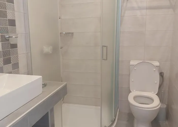 Karafelas * Szkiáthosz